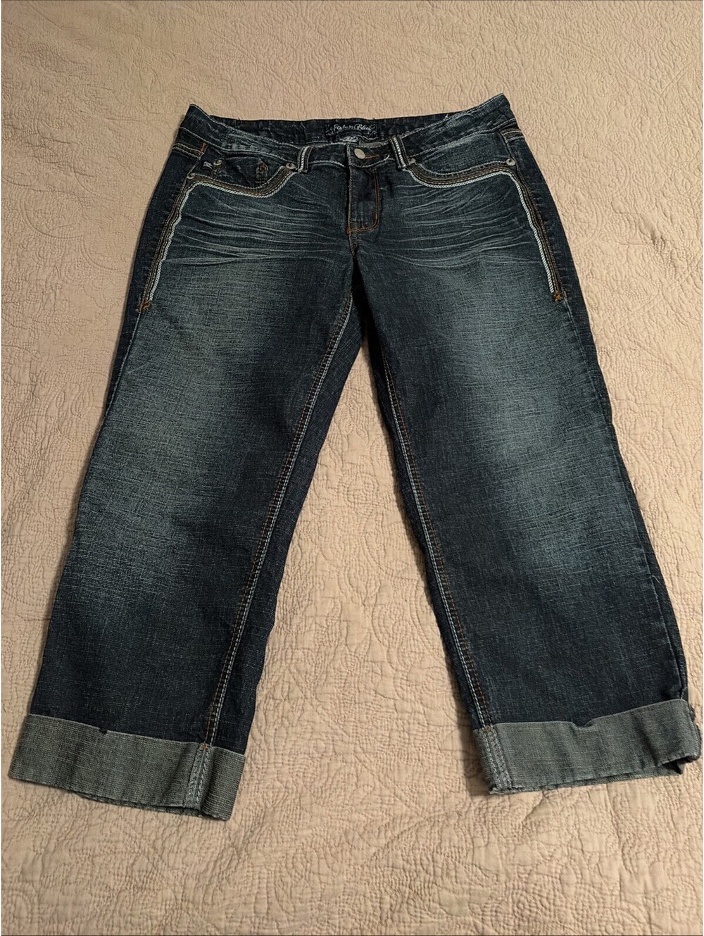 Fade to Blue Premium Cuffed Capri Denim Jeans Womens 14 Blue Zip Pockets